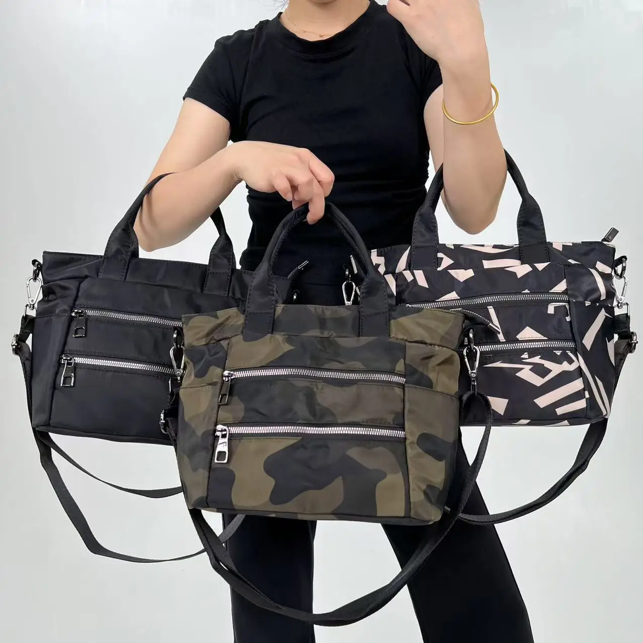 

Casual Multi Pockets Hobos Tote Bag Designer Women Handbags Waterproof Nylon Padded Shoulder Crossbody Bags 2025 Autumn Winter