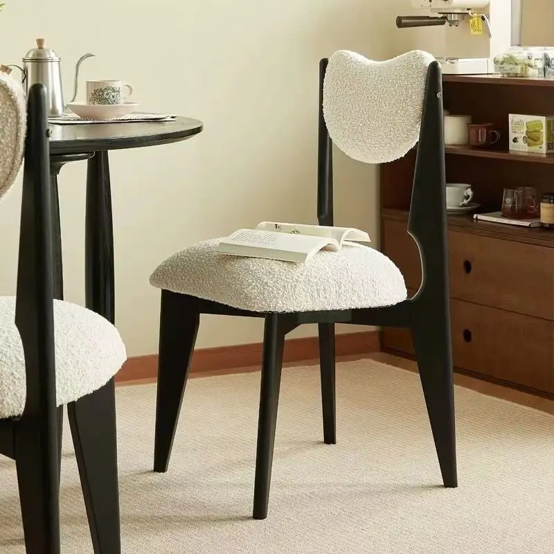 الفرنسية الشمال كرسي القرون الوسطى الرجعية خشب متين المنزل الطعام كرسي ضوء الفاخرة الحديثة مصمم كرسي خلفي بسيط