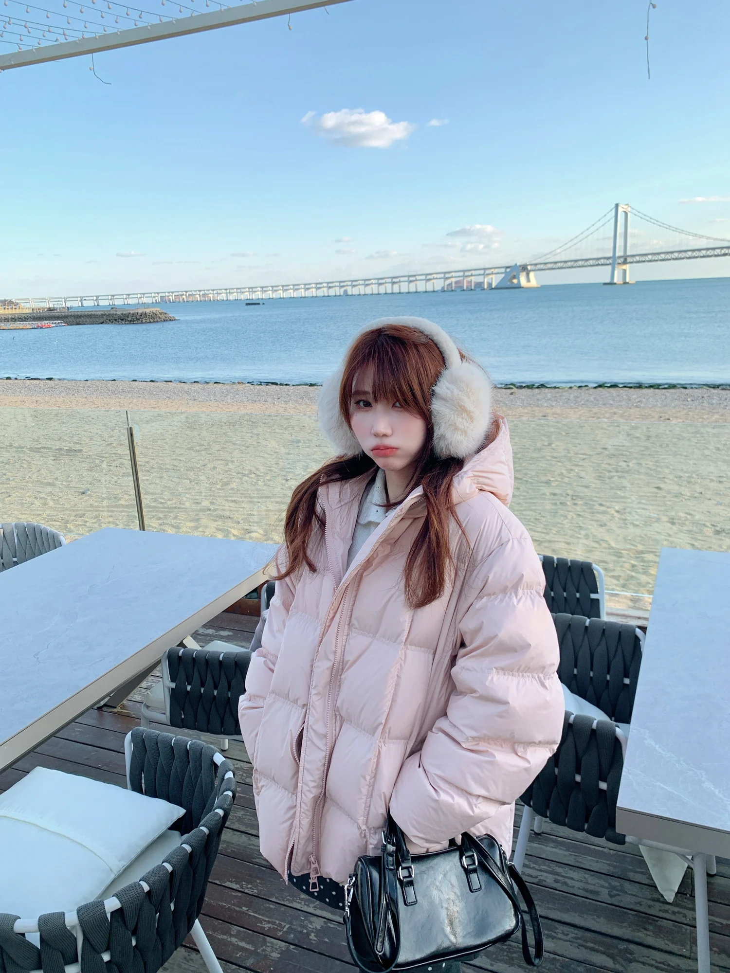 

Berry Pink Hooded Women's down Jaet Loose Casual Outerwear 90% White Du down Filling Nylon Fabric Zipper Closure Long Sve