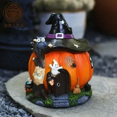 Halloween Witch Pumpkin House Ornaments Garden Decoration Holiday Gift Resin Crafts
