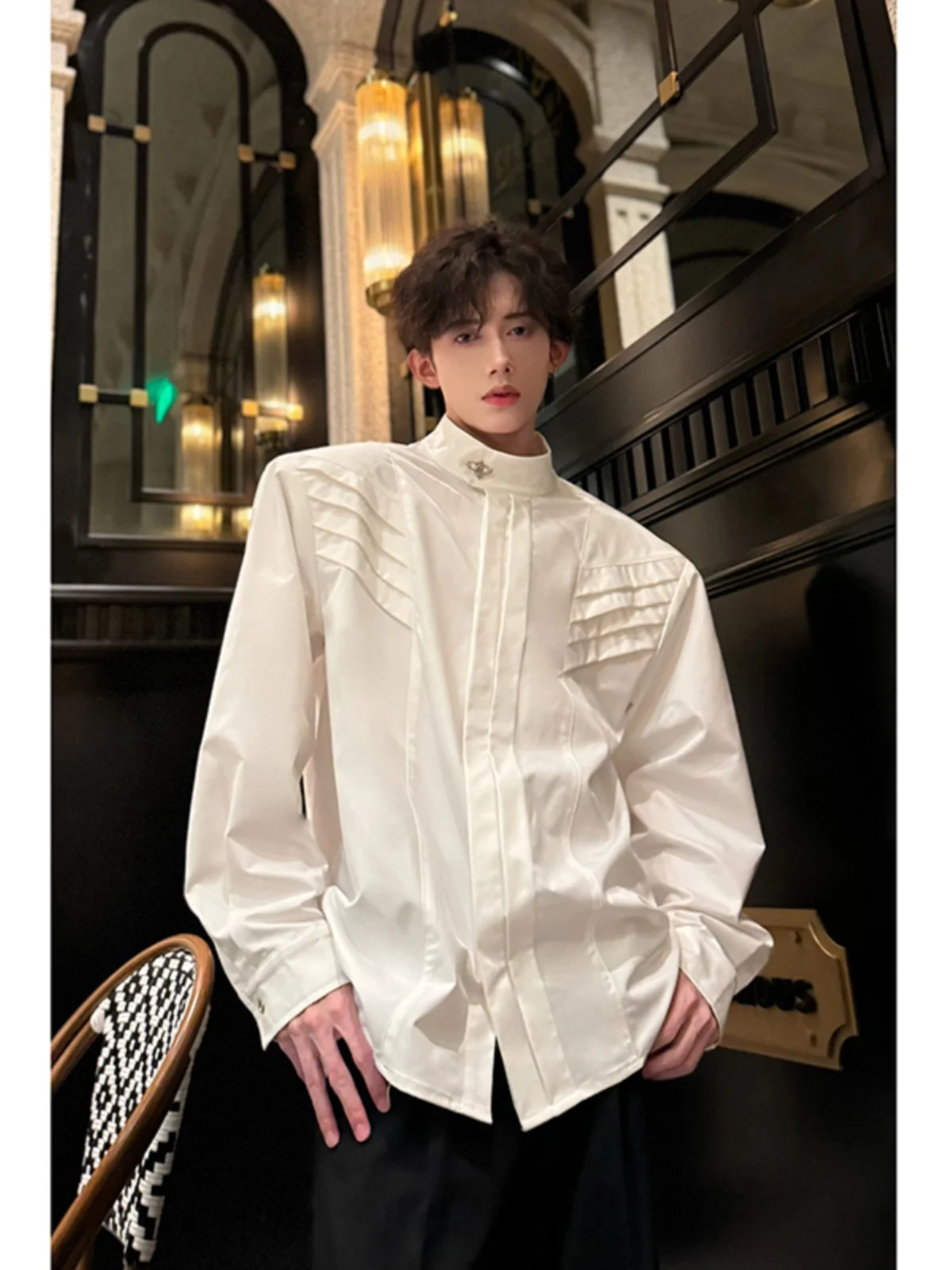 British Style Men's Long Sleeve White Shirt Shoulder Pads Autumn Winter Stand Collar Fashionable Deconstructed Jacket