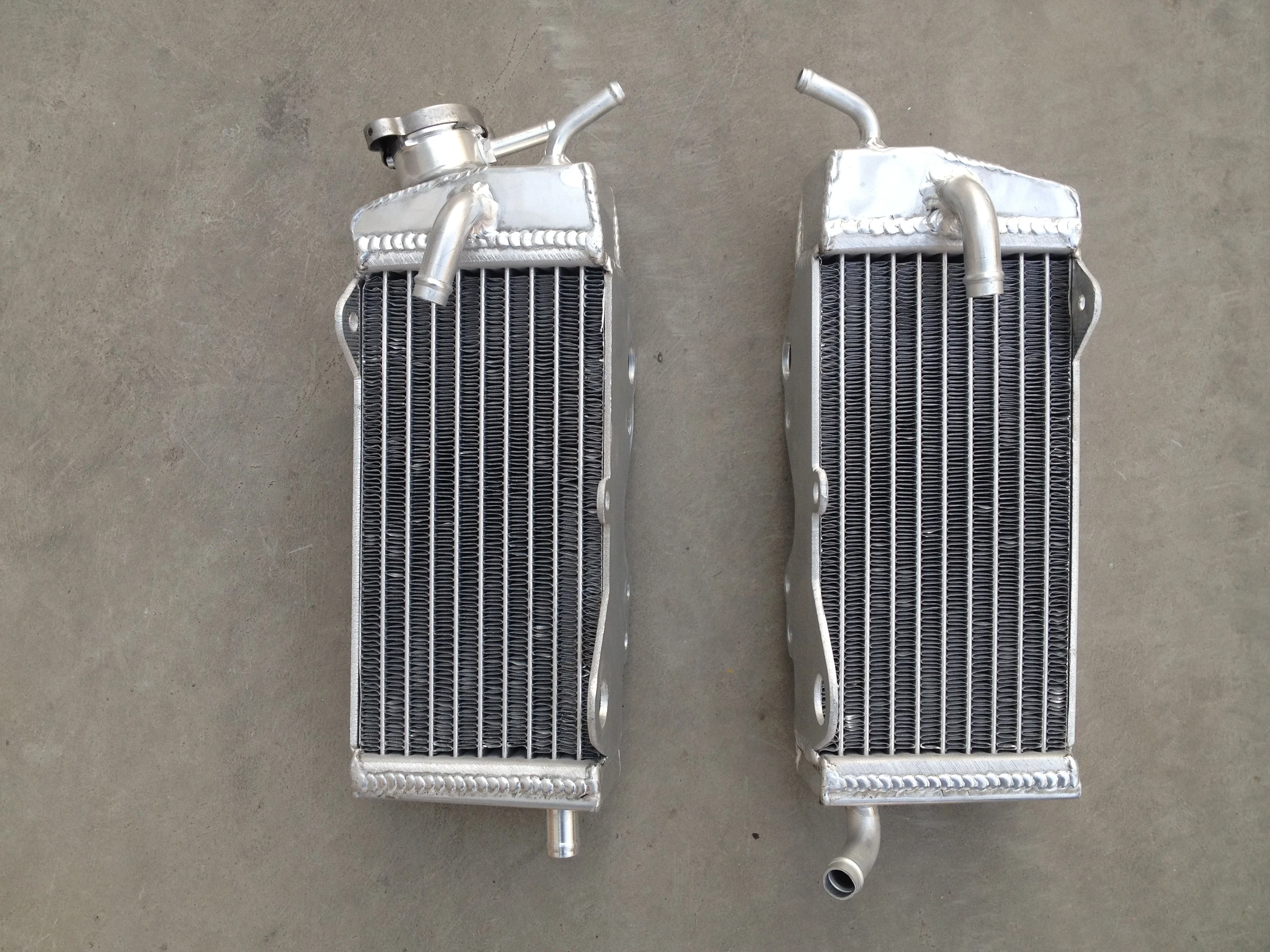 New Left and Right side For 1983 Yamaha YZ125 YZ125K YZ125L Aluminum Radiator Cooler Cooling Coolant