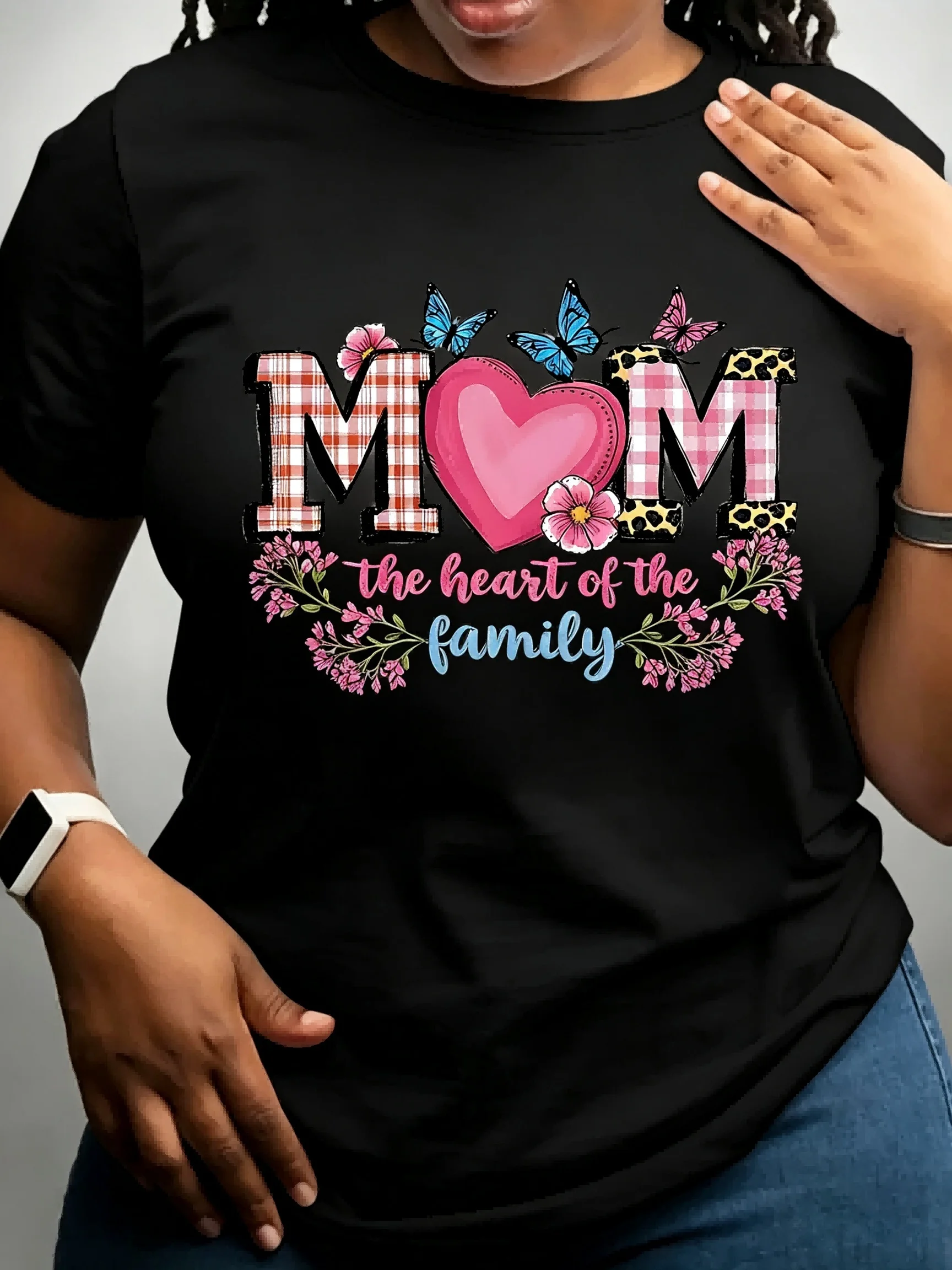 Women's Plus Size Mom Heart Butterfly & Floral Print Short Sleeve Round Neck Casual T-Shirt Top For Mother's Day Gift It is also suitable for casual daily wear.