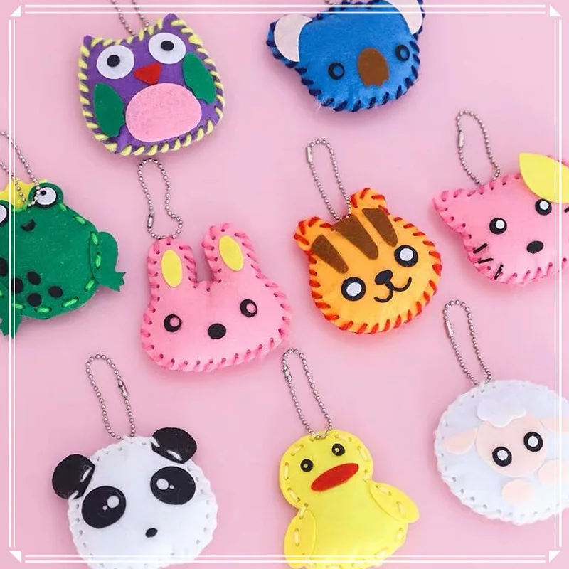 

10Pcs DIY Handmade Pink Bag Keychain Ornaments Handcraft Toys For Children Non-woven Fabric Arts Crafts Kits Creativity Toy