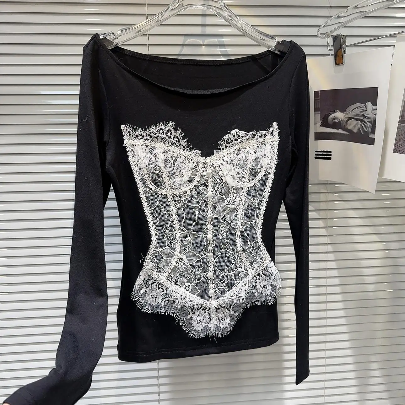 

Модная кружевная верхняя одежда в стиле пэчворк, милая крутая пикантная футболка для девочек, хлопковая круглая футболка Ne, облегающий женский топ