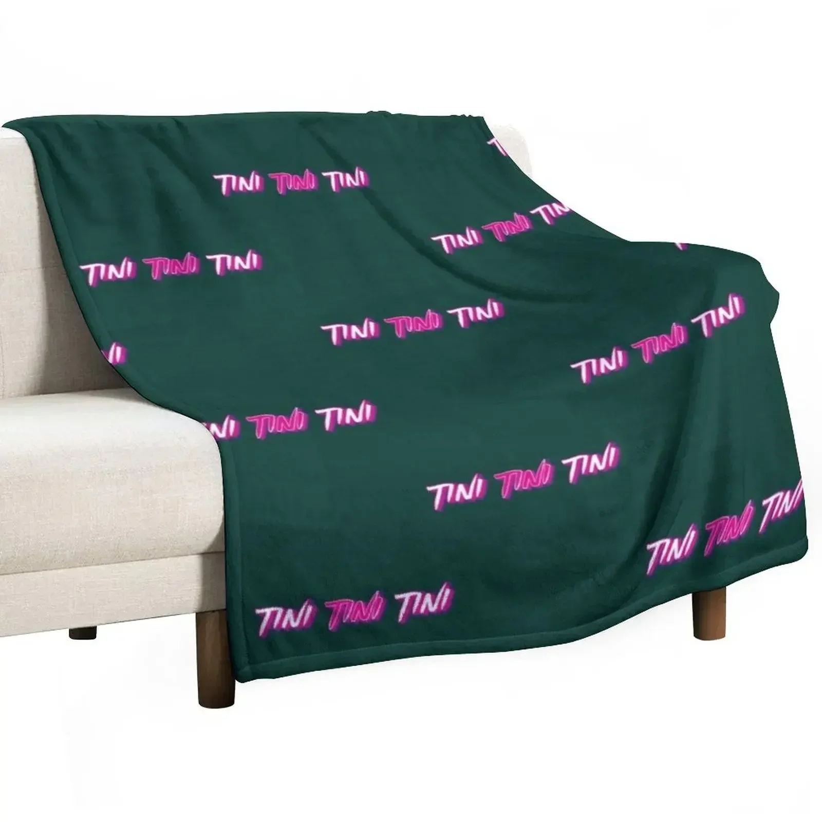 

tini tini tini pink Throw Blanket Soft Beds Blankets Sofas Of Decoration Furrys Thermal Blankets