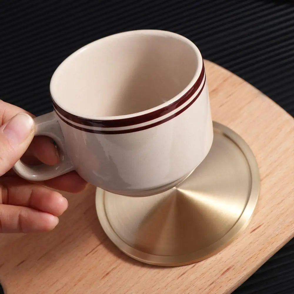 Immagine 7: Sottobicchieri Rotondi in Ottone per Centrotavola, Decorazioni Resistenti al Calore, Sottobicchieri in Rame per Tavoli da Caffè e Arredamento Casa