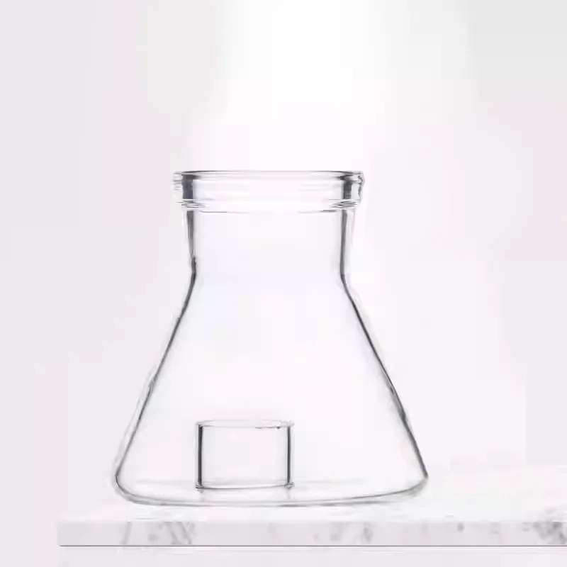 Glass carbon dioxide reaction bottle suitable for ammonia washing part of fertilizer plant