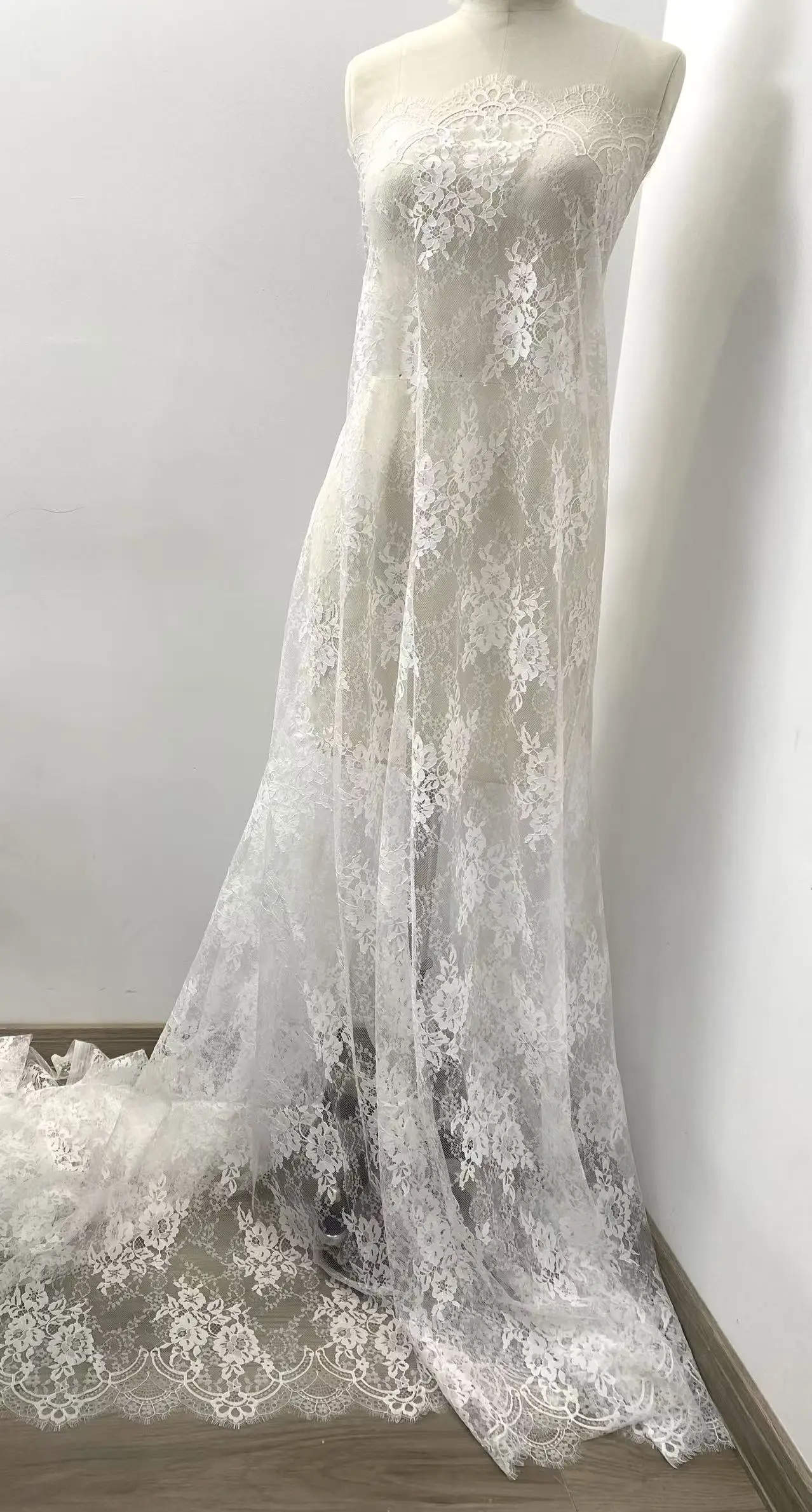 

3 метра французского кружева шантильи для свадебного платья, свадебного наряда, кружевной накладки на топ, свадебного кружева с цветочной вышивкой