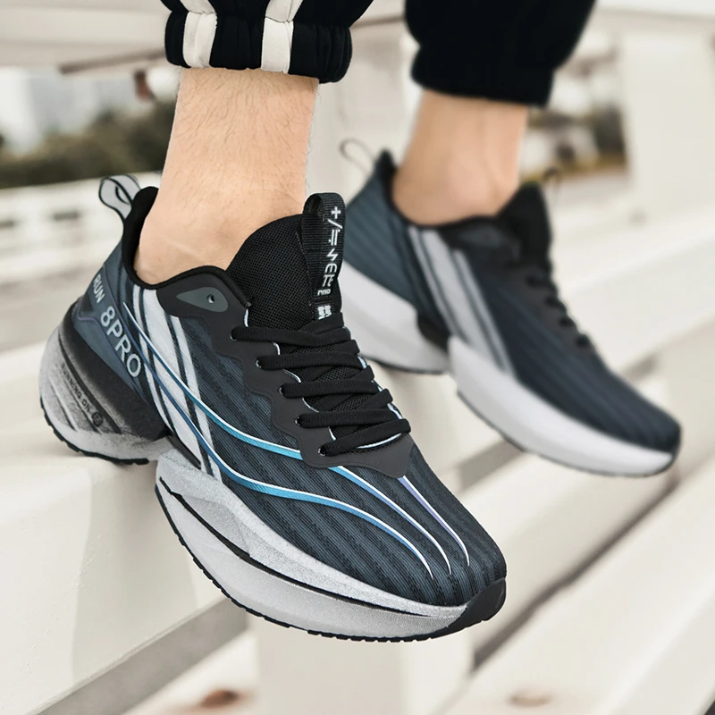 

Men's casual sports shoes are fashionable, unisex, comfortable, breathable, versatile and wear-resistant casual sports shoes wit