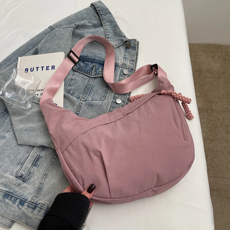 Borsa a tracolla in nylon femminile Borsa a tracolla casual di grande capacità Zaino da viaggio impermeabile Borsa da viaggio per lo shopping