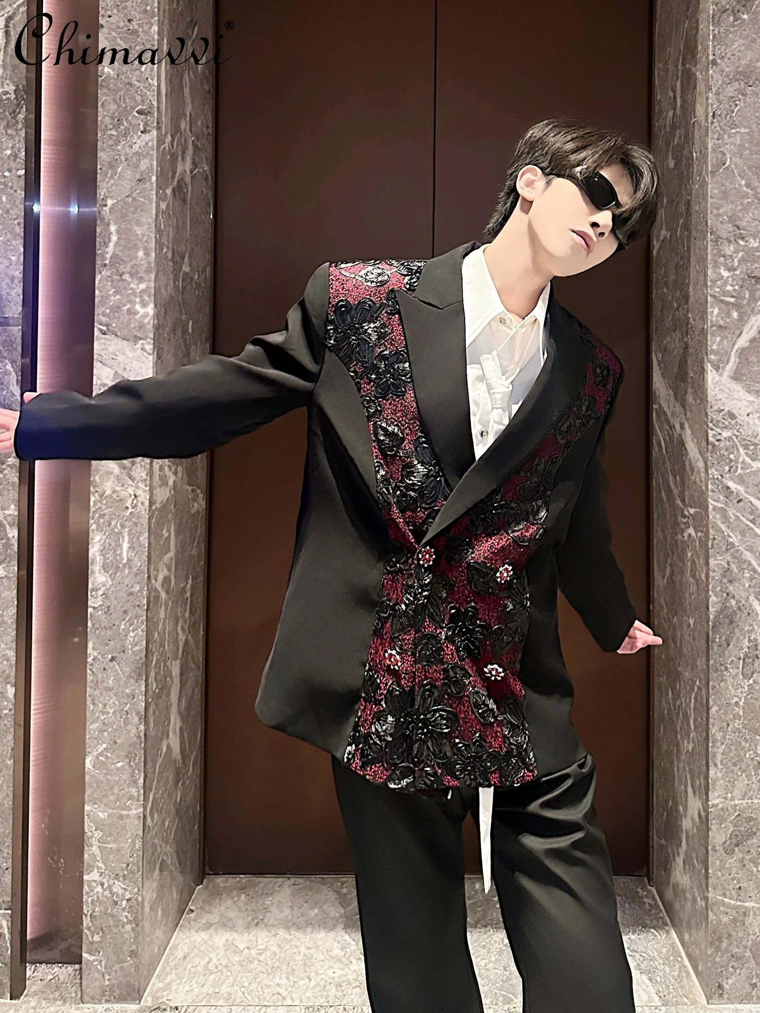 High-end Black Blazer Men's 2025 Autumn New Heavy Industry Embroidery Splicing Design Light Luxury Shoulder Padded Suit Coat