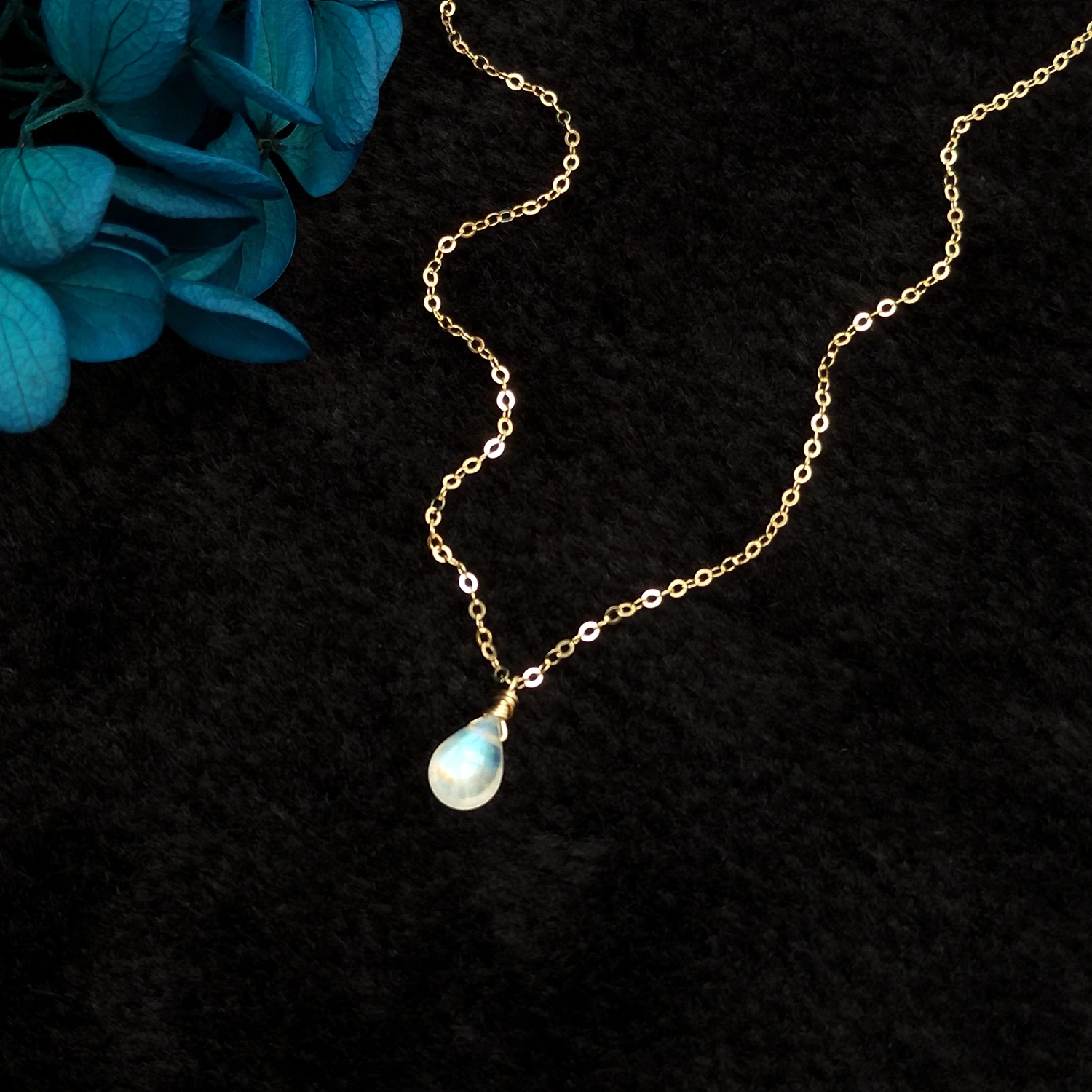 

Lii Ji Moonstone Teardrop American 14K Gold Filled Handmade Necklace Vintage Charm Bijoux Femme Collier