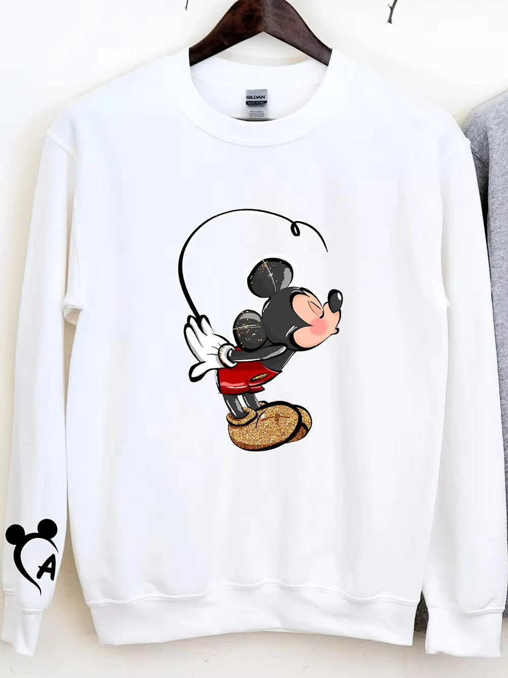 2026 outono e inverno de alta qualidade mickey e minnie moletom pulôver para homens e mulheres pulôver de manga comprida para casais