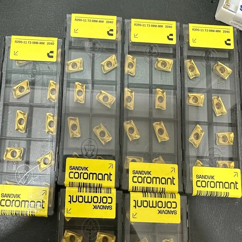 

Hard alloy cutting blades R390-11T308M-MM 2040