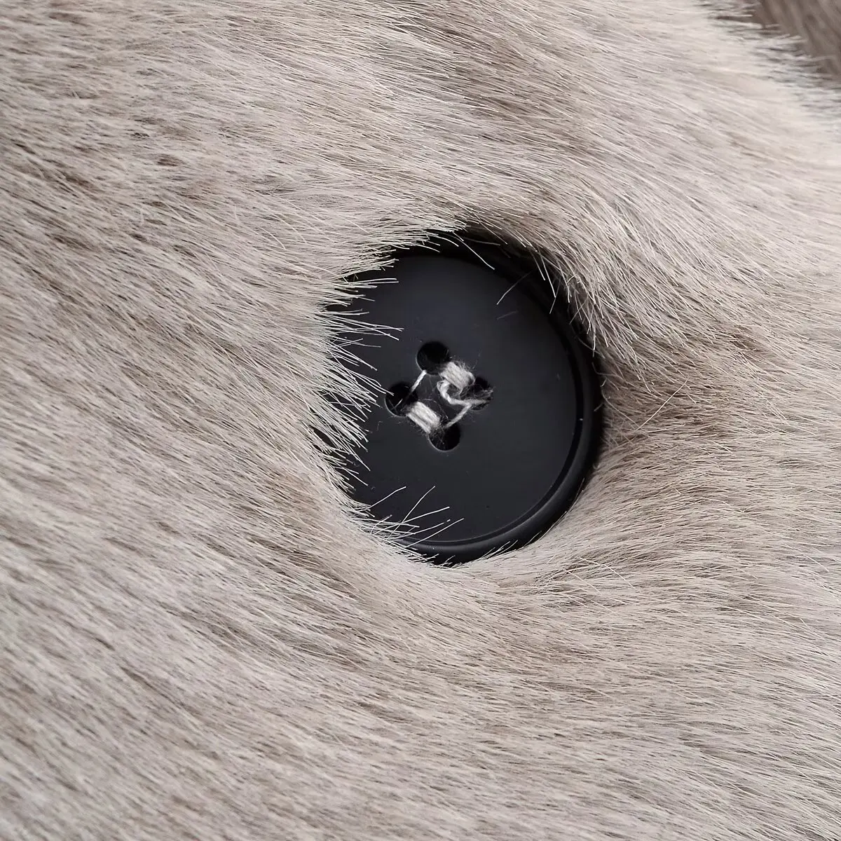 Jaket Bulu Imitasi Gaya Wanita Modis Eropa dan Amerika Multiwarna Musim Dingin 2025 Mantel Campuran