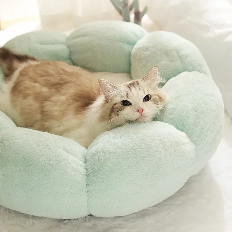 Pet Flower Nest Cat Bed Level 4 Universal Washable Neck Protector Deep Sleeping Dog Bed Suitable for Small Dogs and Cat Supplies