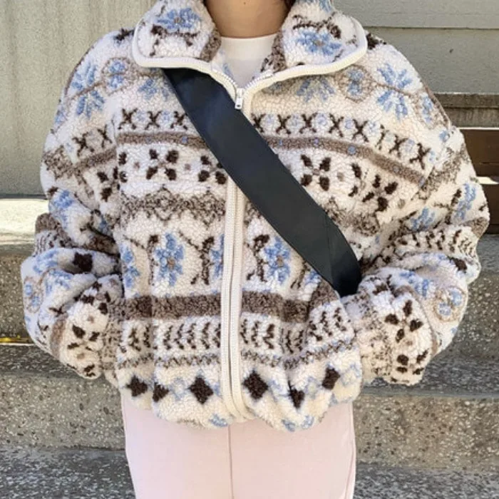 Chic Winter Warm Fce Lammfell ort Mantel Jaet Nordic Sle Damen Faion Casual Vielseitige Baumwolle Polyester Mischung