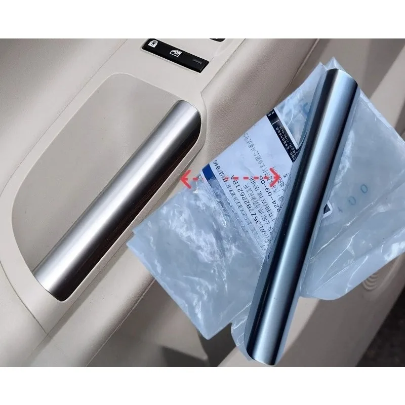 

Оригинальная накладка на внутреннюю ручку передней двери CJ527822621BA с блестящей накладкой, хромированная полоса слева и справа для Ford Kuga 2013-2019