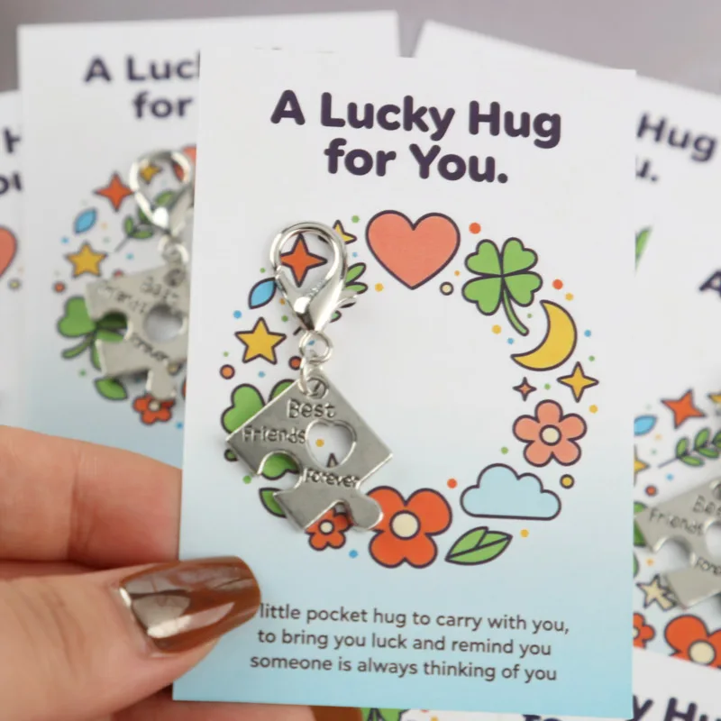 10pcs 2dLucky-bringing puzzle series keychain set for autism prevention Comes with pocket-sized greeting card Decorate clothes V