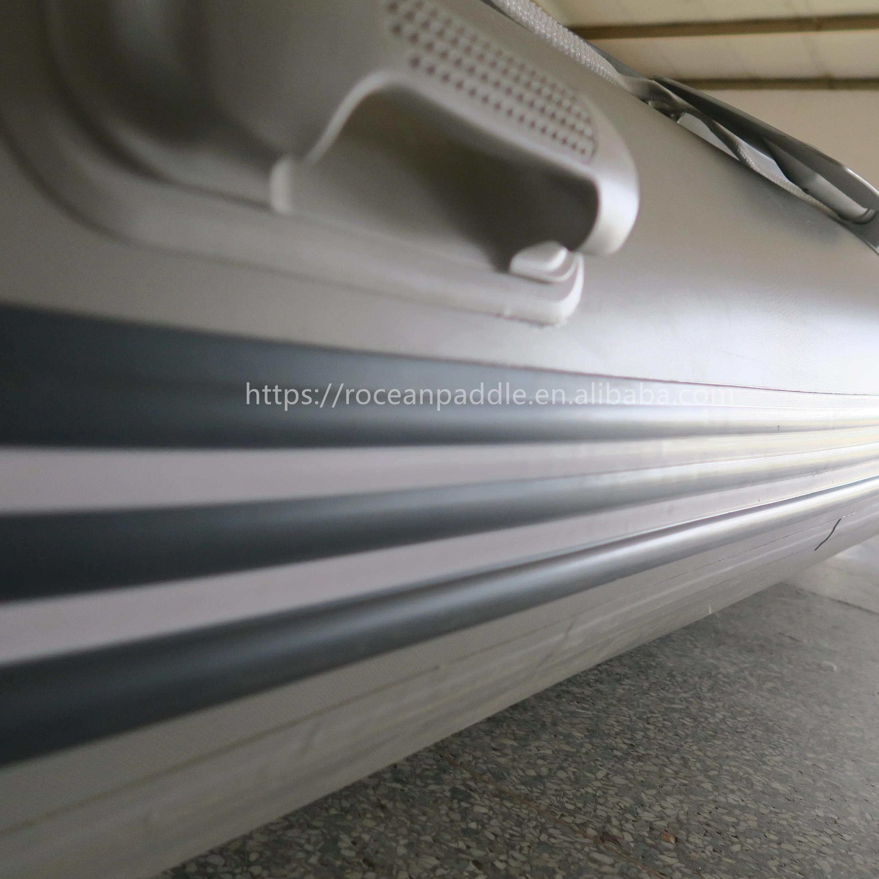 (ce) China 1.2mm 330 360cm Pvc Folding Inflatable Boat Aluminum Floor With Outboard Engine