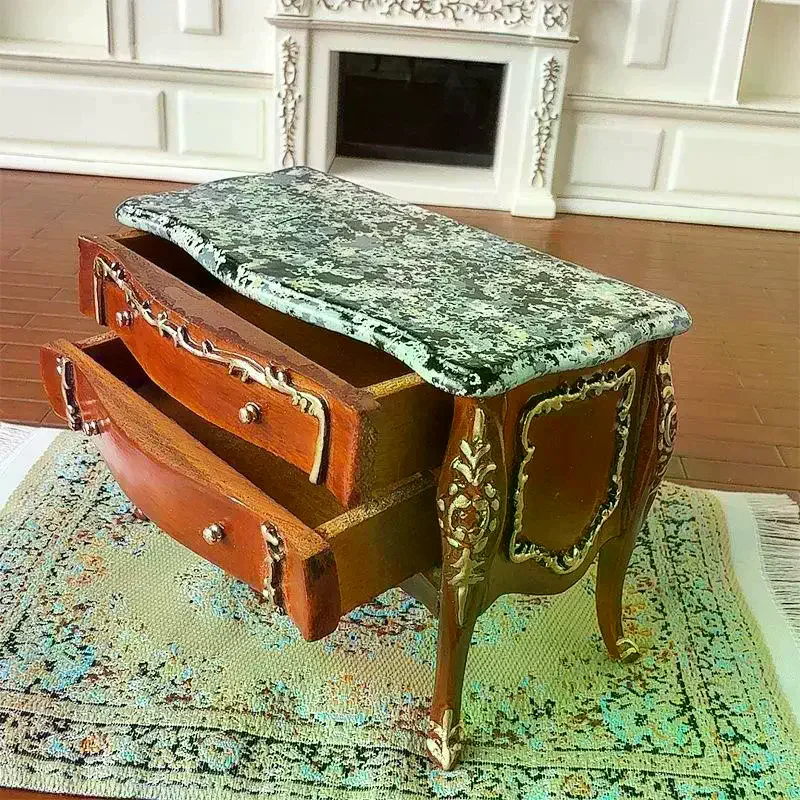 

1:12 кукольный домик, миниатюрный европейский позолоченный шкаф, ящик, модель сундука, мебельные аксессуары для декора кукольного дома, игрушки, подарок