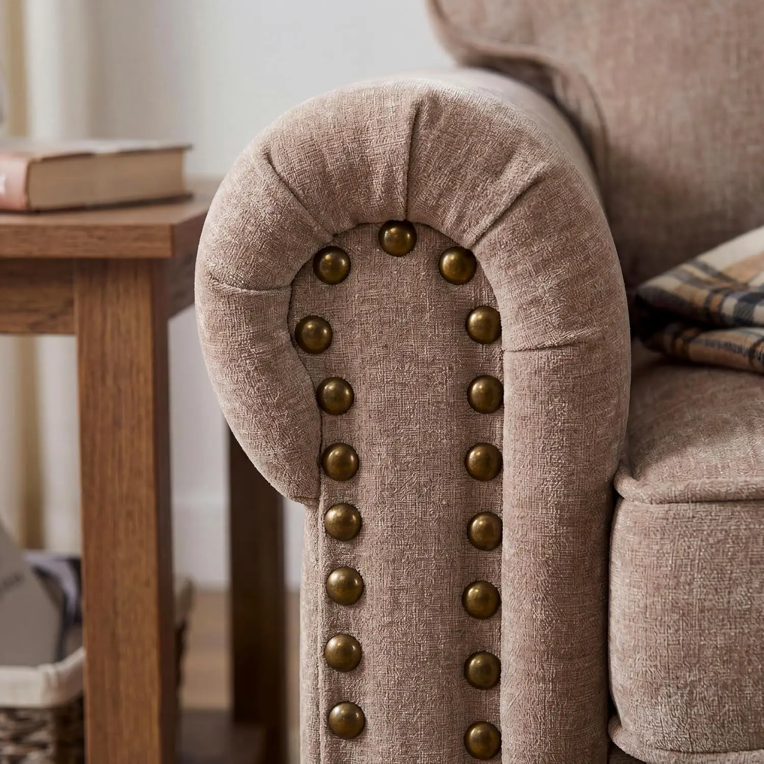 Rolled Arms Sofa Chair, Nailhead Accent Chair for Living Room, Brown