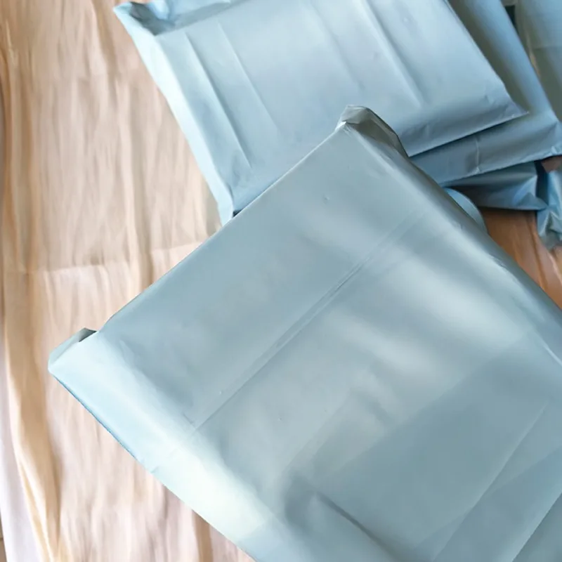 

10 шт./компл., упаковочная сумка для экспресс-мешка, утолщенная кремовая абрикосовая одежда, водонепроницаемая упаковочная сумка, логистическая упаковка 25x35 см