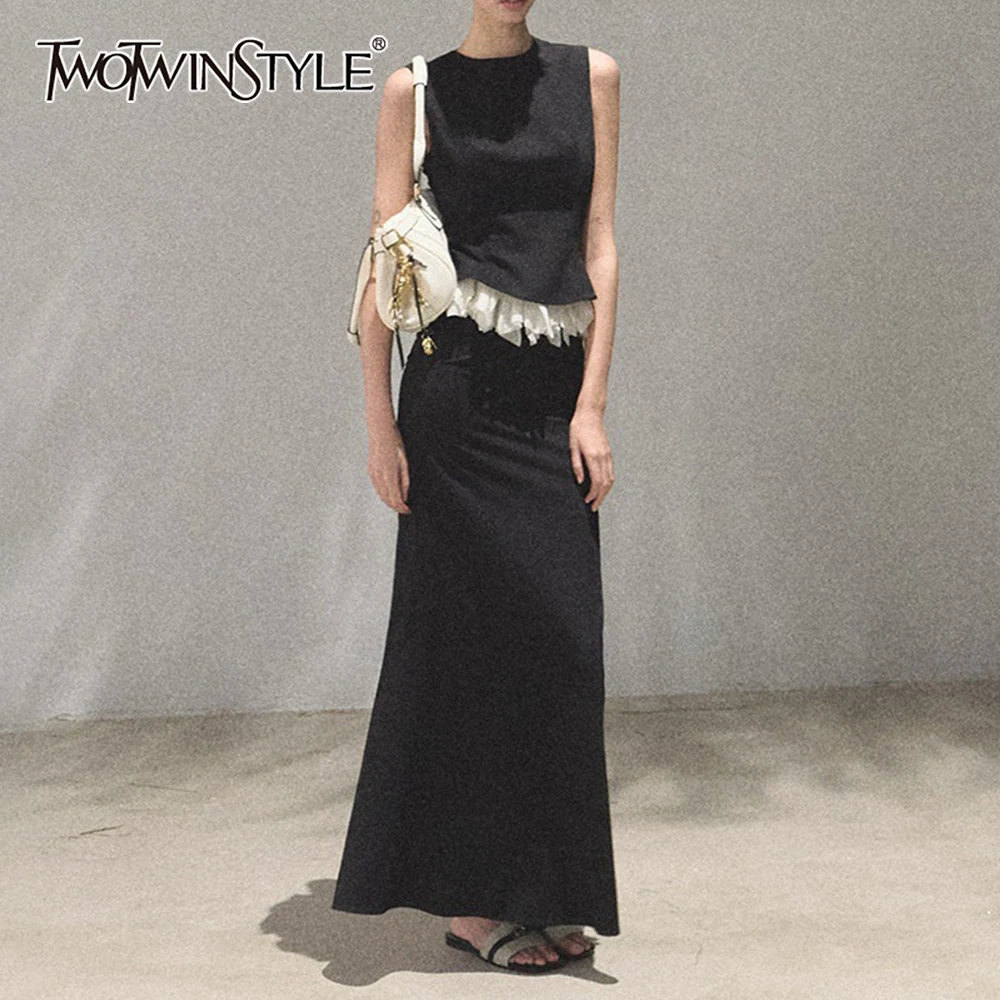 

TWOTWINSTYLE Минималистичный элегантный комплект из двух предметов для женщин: топ-туника без рукавов с круглым вырезом и кружевными вставками, утягивающая длинная юбка.