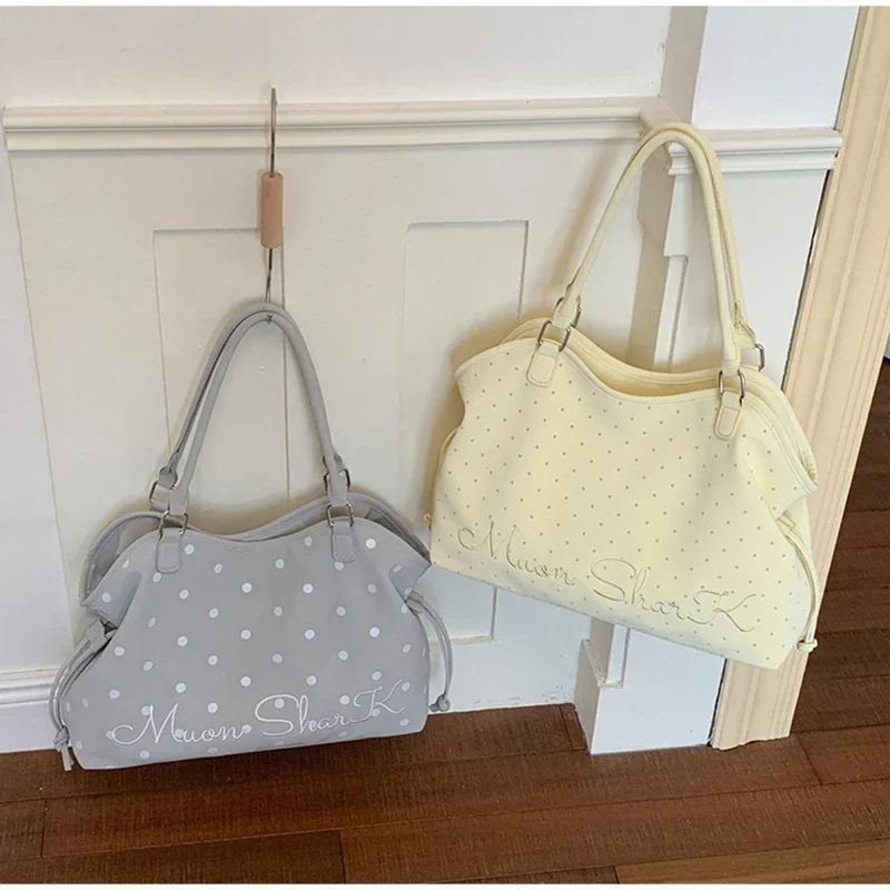 Koreanische große Canvas-Tragetasche mit Polka-Dot-Sternmuster, süße, edgy Schultertasche im Ballett-Schleifen-Stil, vielseitige Damen-Handtasche für den Arbeitsweg – Detail 18