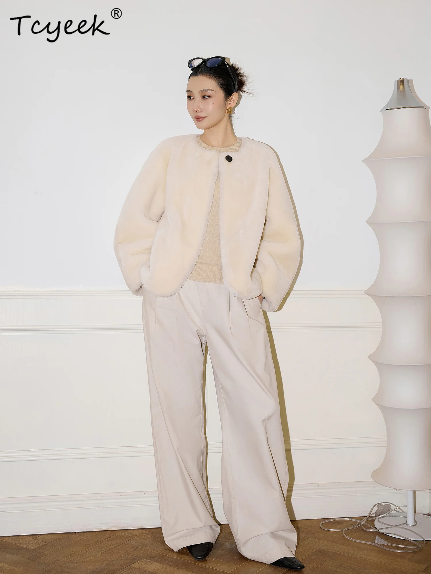 Tcyeek Autumn Winter High End Round Neck Fur One-piece Loose Fit Casual Medium Length Women's Wool Fur Coat Fourrures Femme