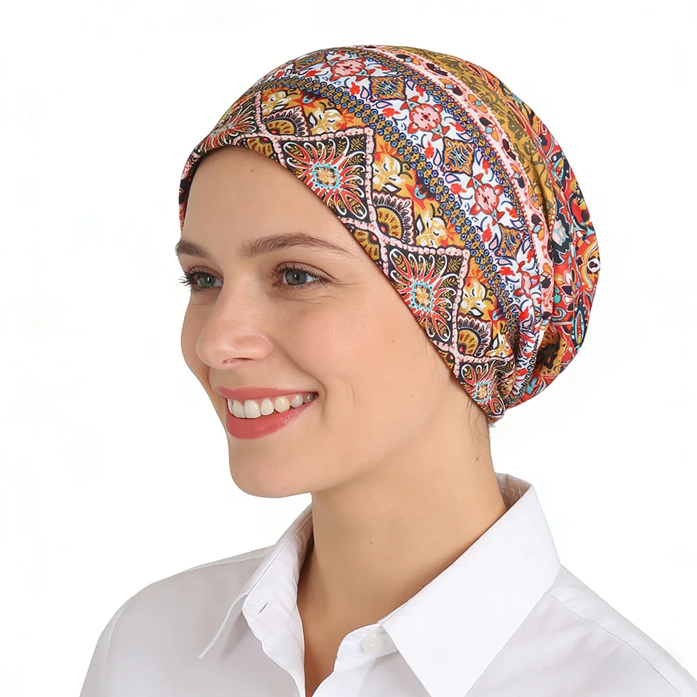 Musterhut im Ethno-Stil, Beanie-Mütze, Skullcap, Kopfbedeckung, Hut – Detail 13