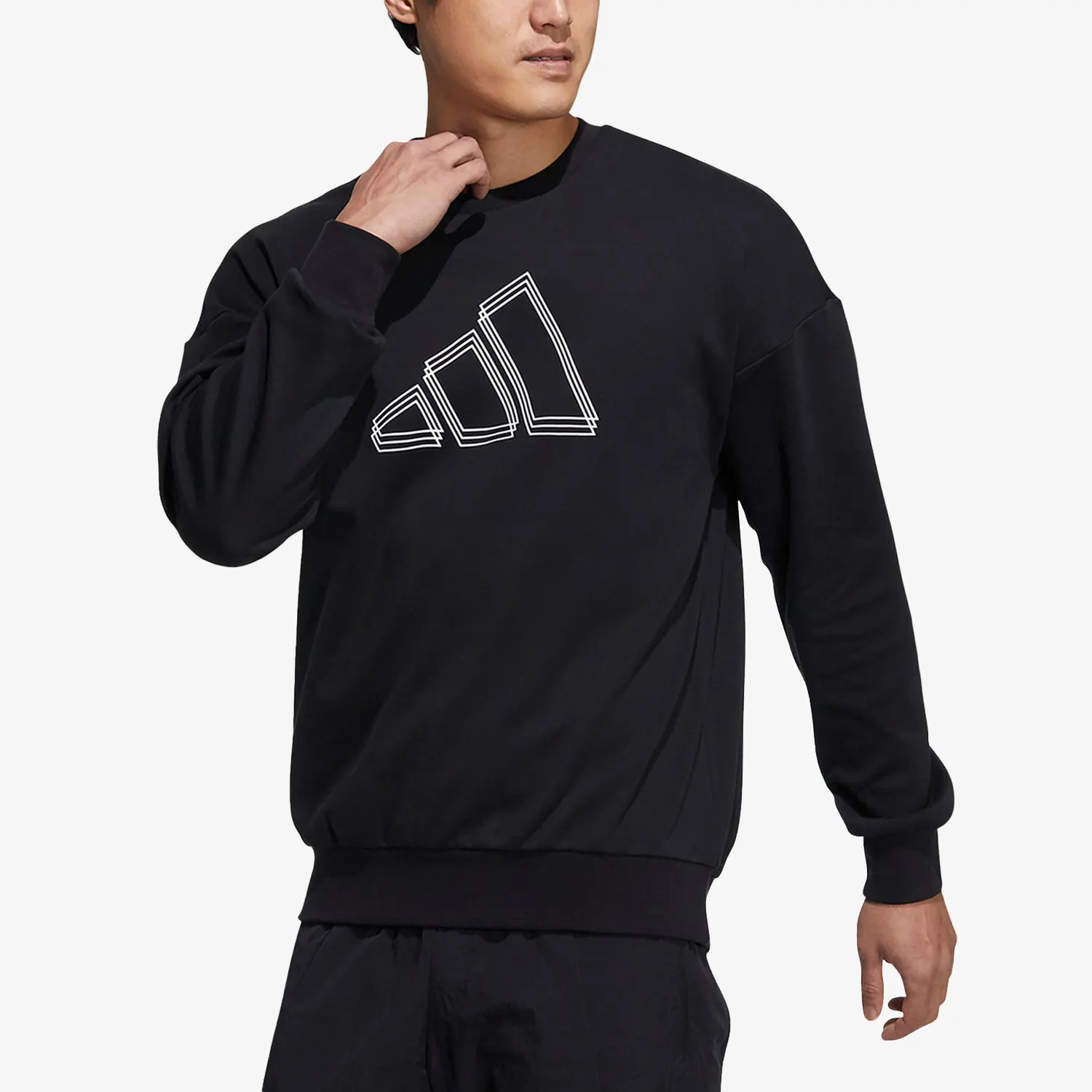 

Adidas genuine New Season Men's Round Neck Casual Long Sleeve Sweatshirt H39359