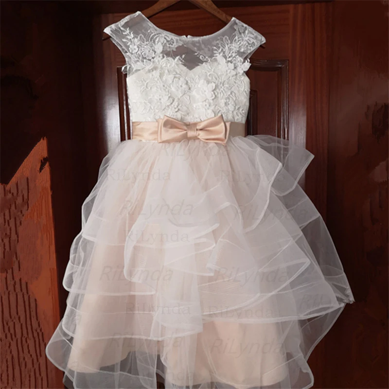

New Flower Girl Dress Elegant Champagne Lace Appliqué Sleeveless Cascading Kids Pageant Gowns For Weddings First Communion Dres