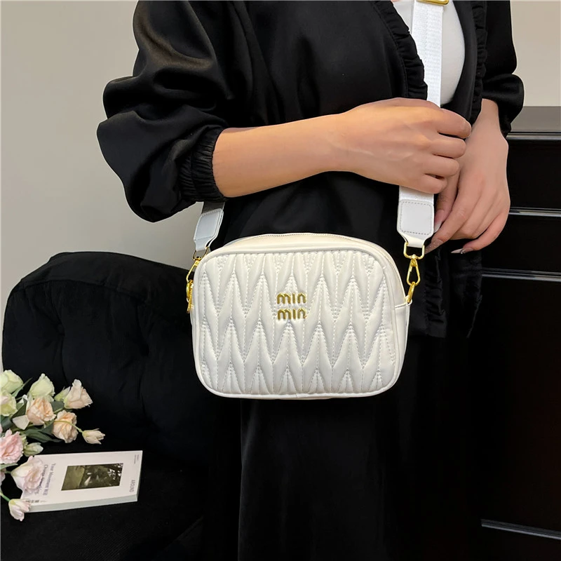 

Классическая элегантная женская сумка-мессенджер, сумка из натуральной кожи от известного дизайнера с практичным плечевым ремнем