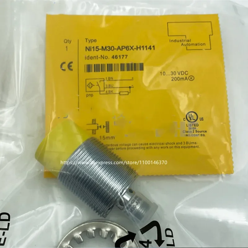 

3Pcs New High Quality NI15-M30-AP6X-H1141 NI15-M30-RP6X-H1141 NI15-M30-RN6X-H1141 aerial plug DC PNP normally open sensor
