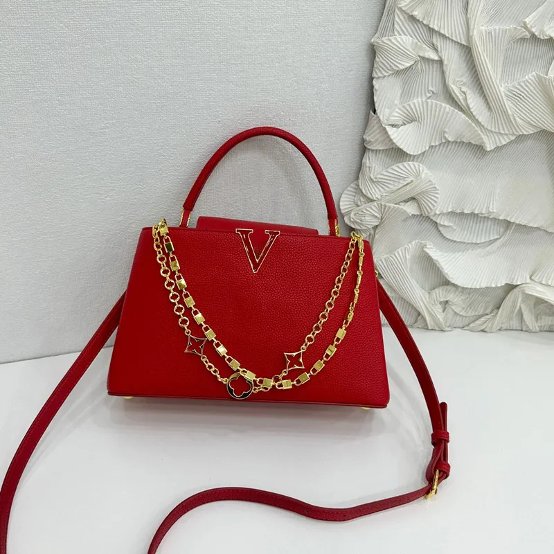 2025 Luxury High-grade Women V-Shape Metal Chain Handbag Popular Brand Fashionable Crossbody Shoulder Bag Fashion Party Tote Bag