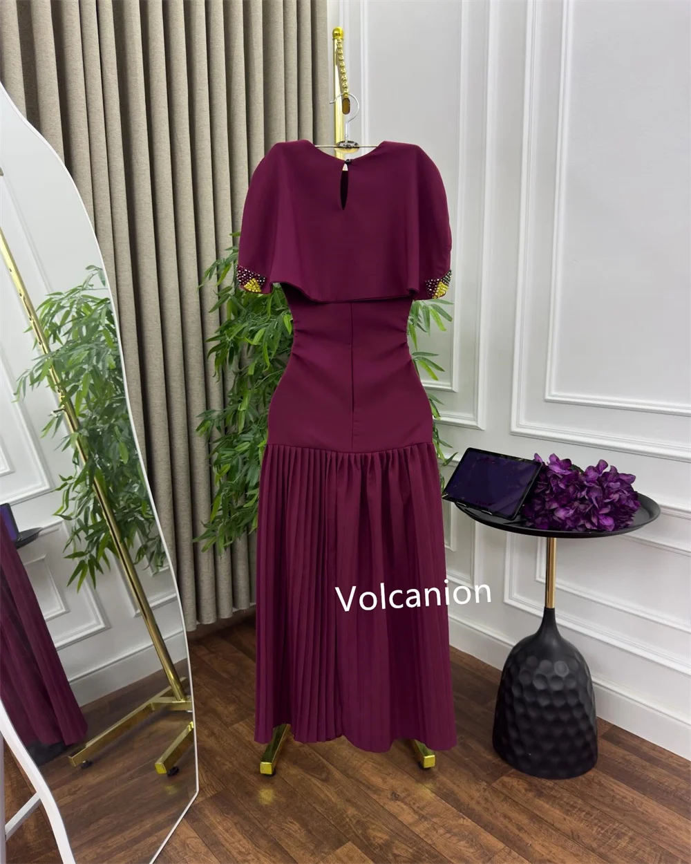 Jersey personalizado con pliegues de diamantes de imitación, línea A, poretrait, vestidos por debajo de la rodilla, ocasión a medida, tallas simples clásicas disponibles