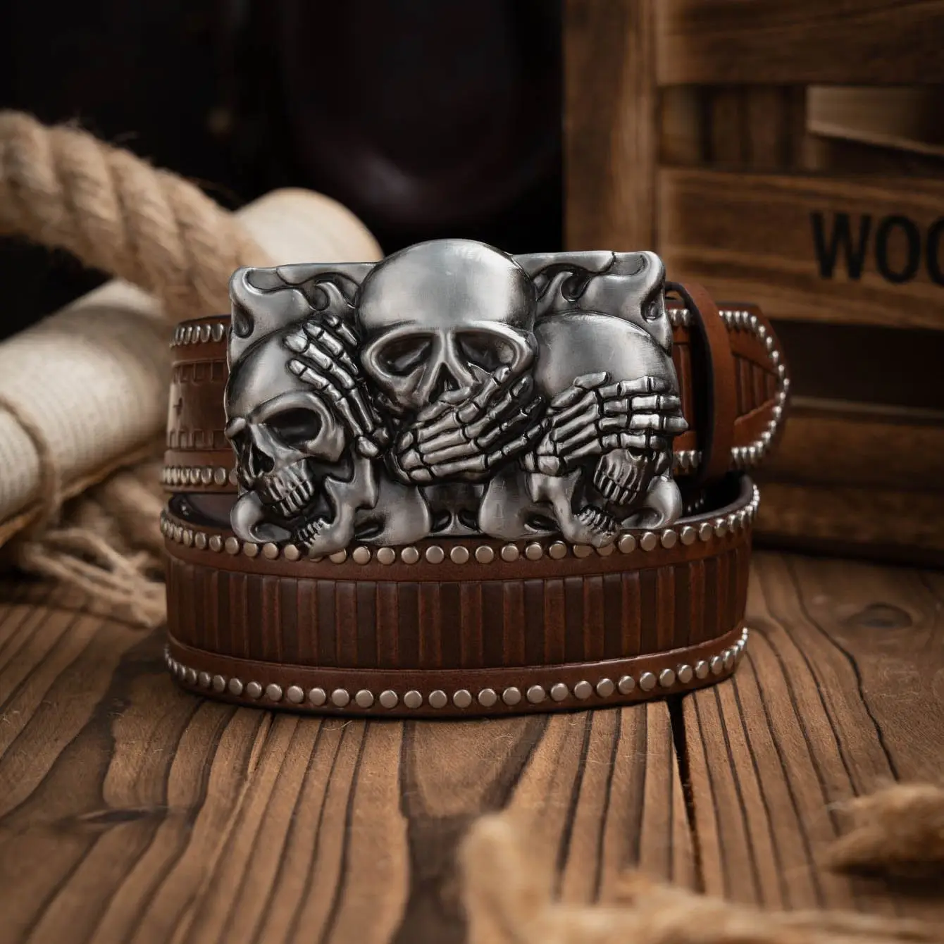 

Western Cowboy PU Leather Belt - Men Waist Strap Bull Decoration Floral Engraved for Jeans