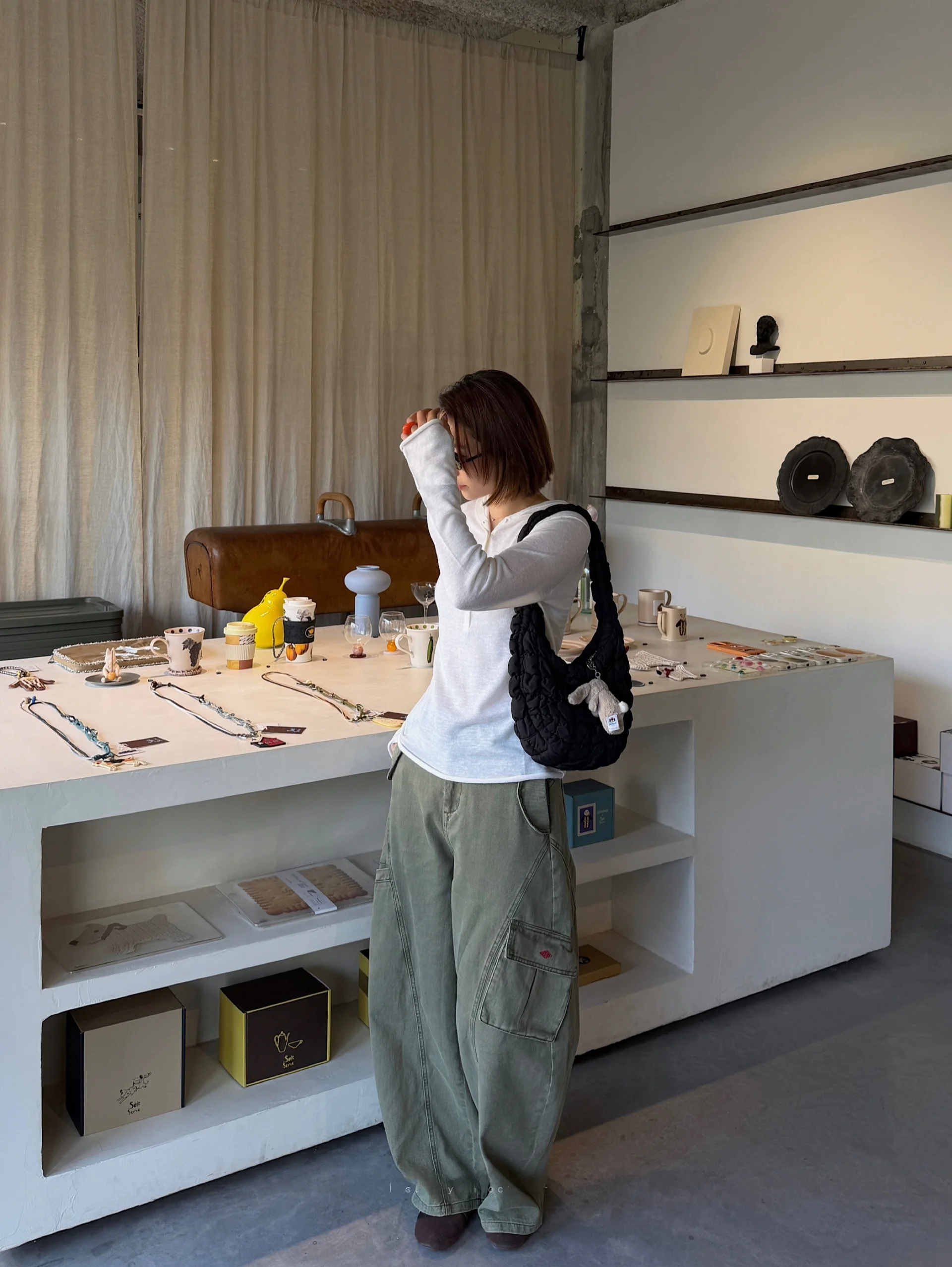 

Джинсы LDOO SHOP в американском ретро-стиле, плотные, с эффектом потертости, с множеством карманов, широкие штанины, рабочие, с высокой талией, на молнии, из хлопка, свободного кроя.