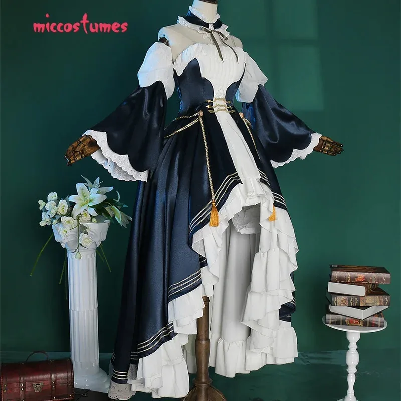 Miccostumes 女性のアニメボーカルコスチュームドレススリーブヘアピンと腿の靴下付きハロウィンコスプレ衣装