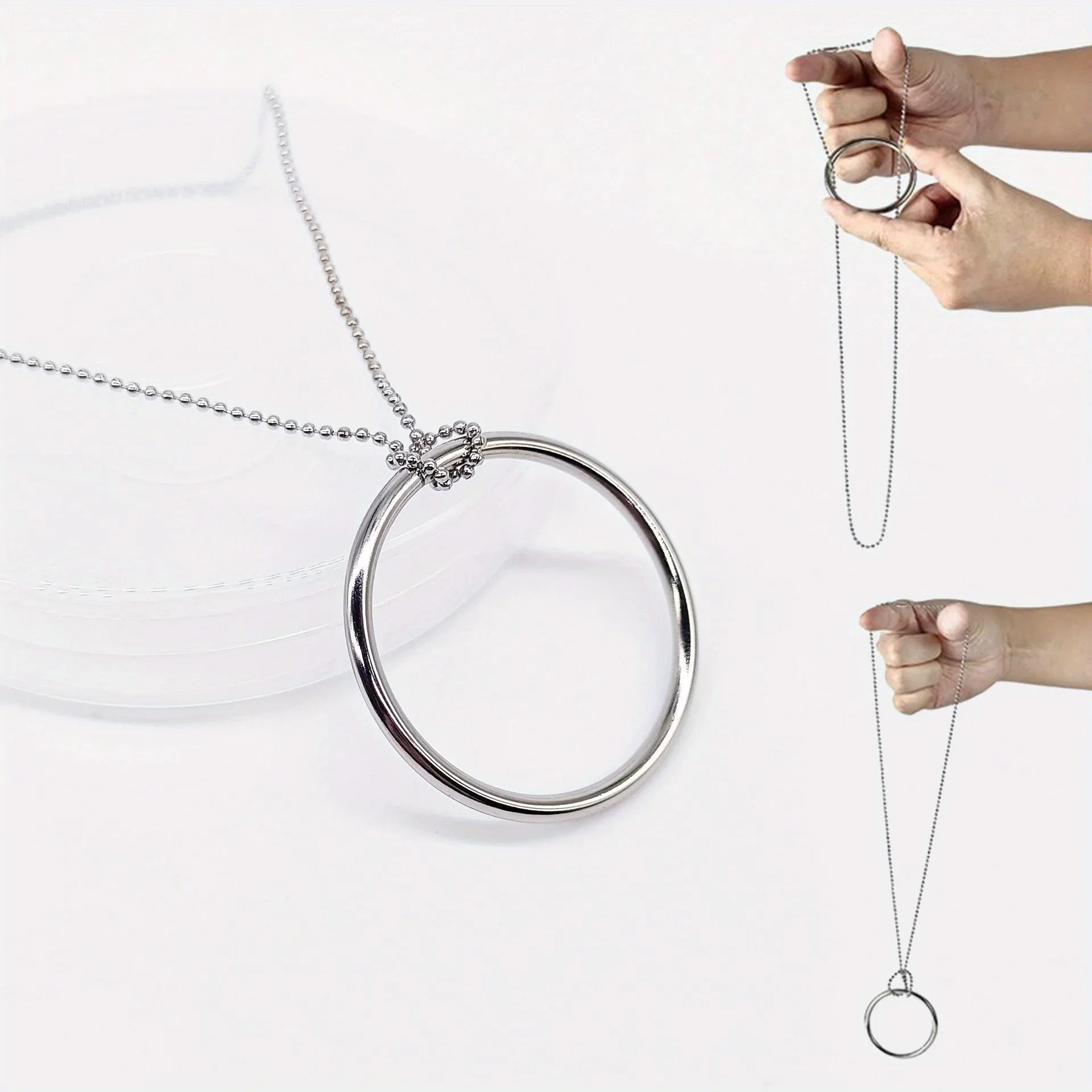 Los accesorios mágicos de mañana, especialmente el diseño del anillo del destino y la cadena mágica, la curiosidad de las chispas y son perfectos para actuaciones en primer plano