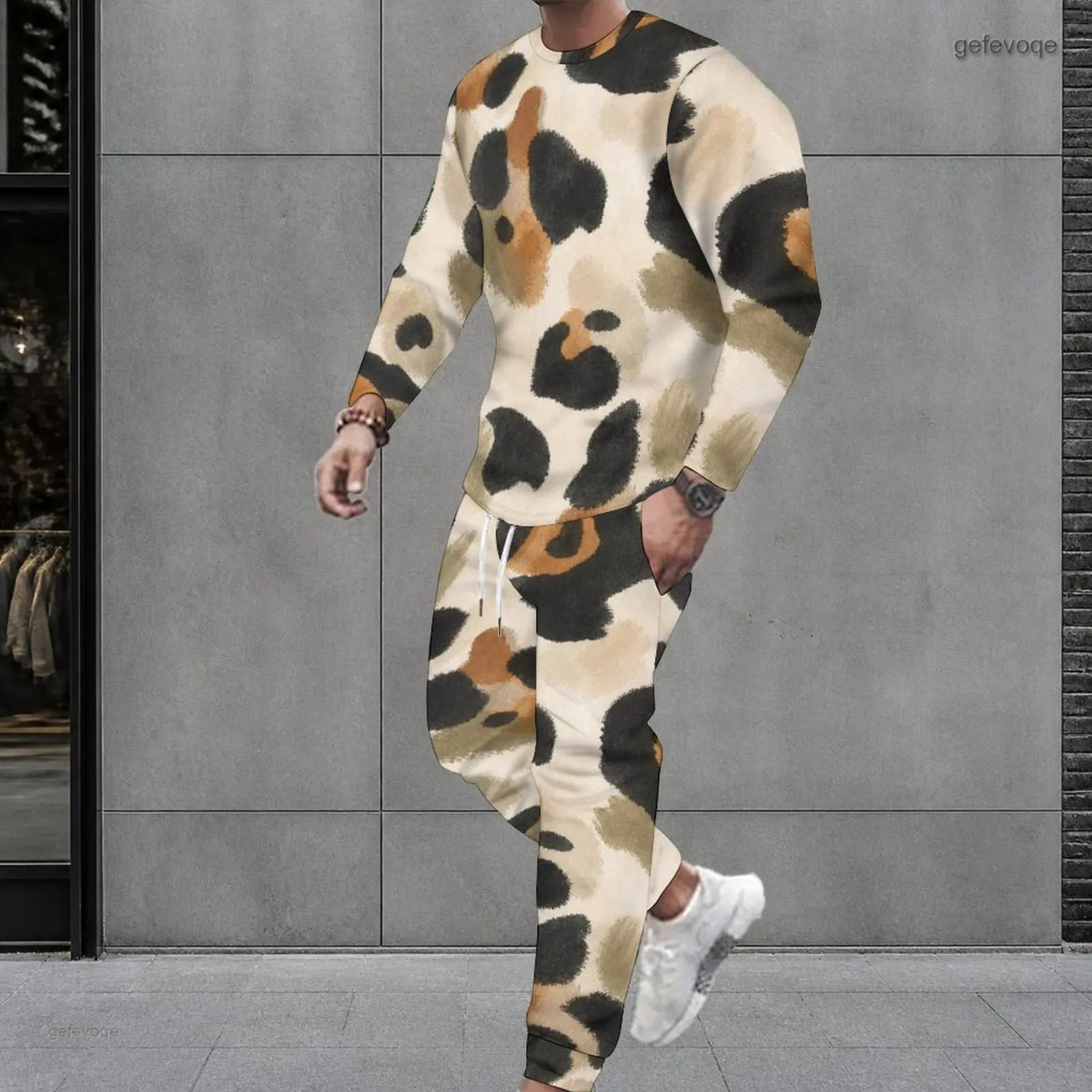 Men Abstract Spotted Printed Round Neck Long Sleeve Top and Cuffed Pants Two Piece Set