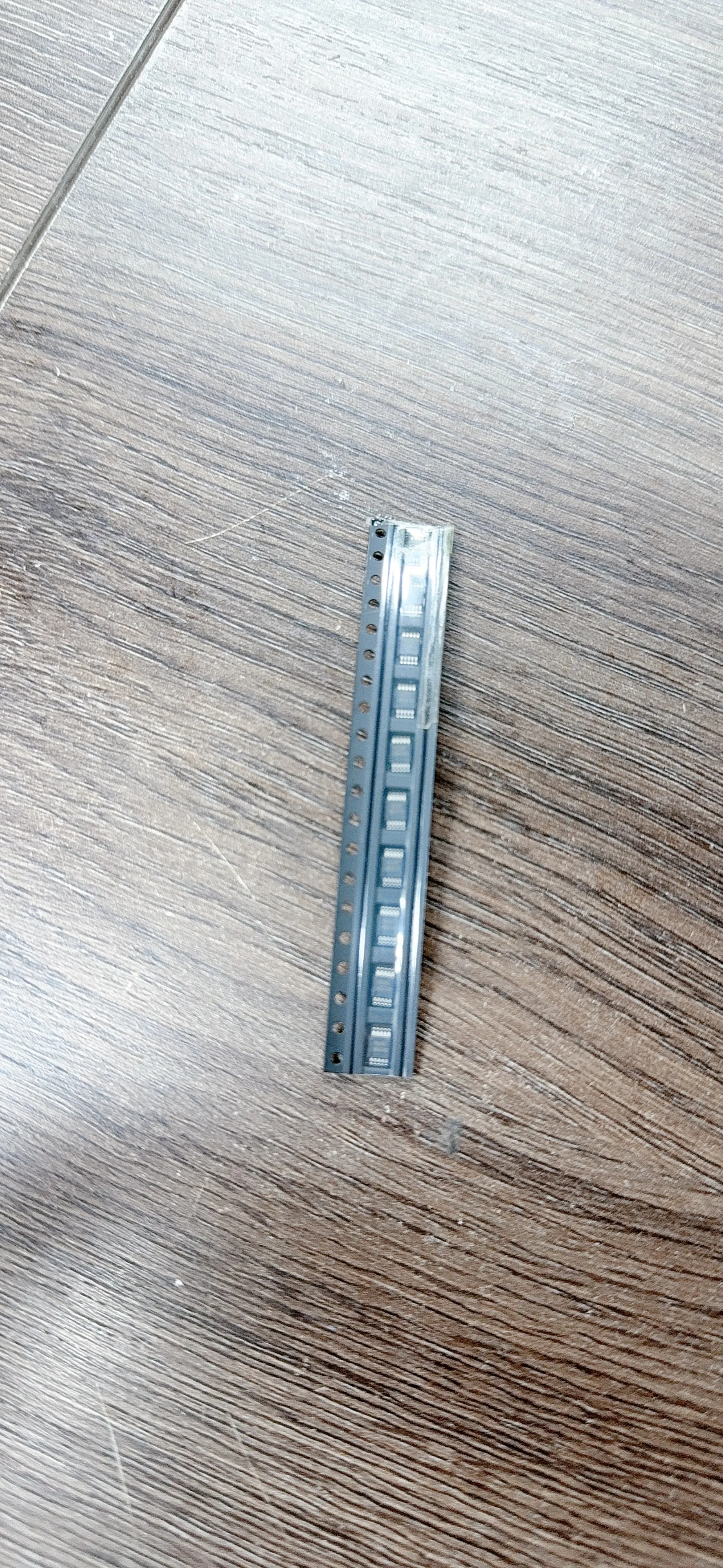 Brand new original RS2105XN MSOP-10 RS2105 2-channel single pole double throw analog switch chip      20PCS