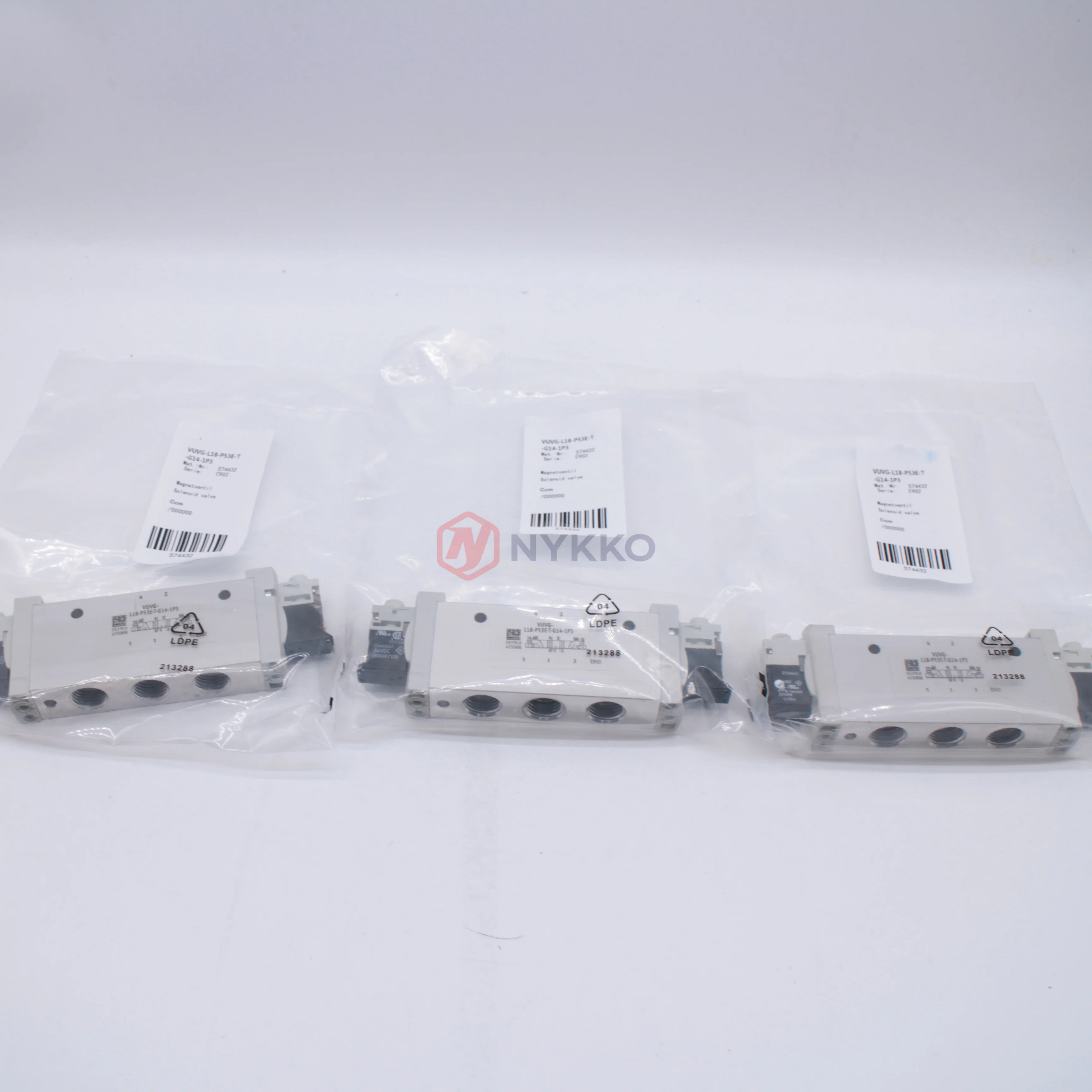 

Оригинальный новый электромагнитный уровень VUVG-L18-P53E-T-G14-1P3 на складе