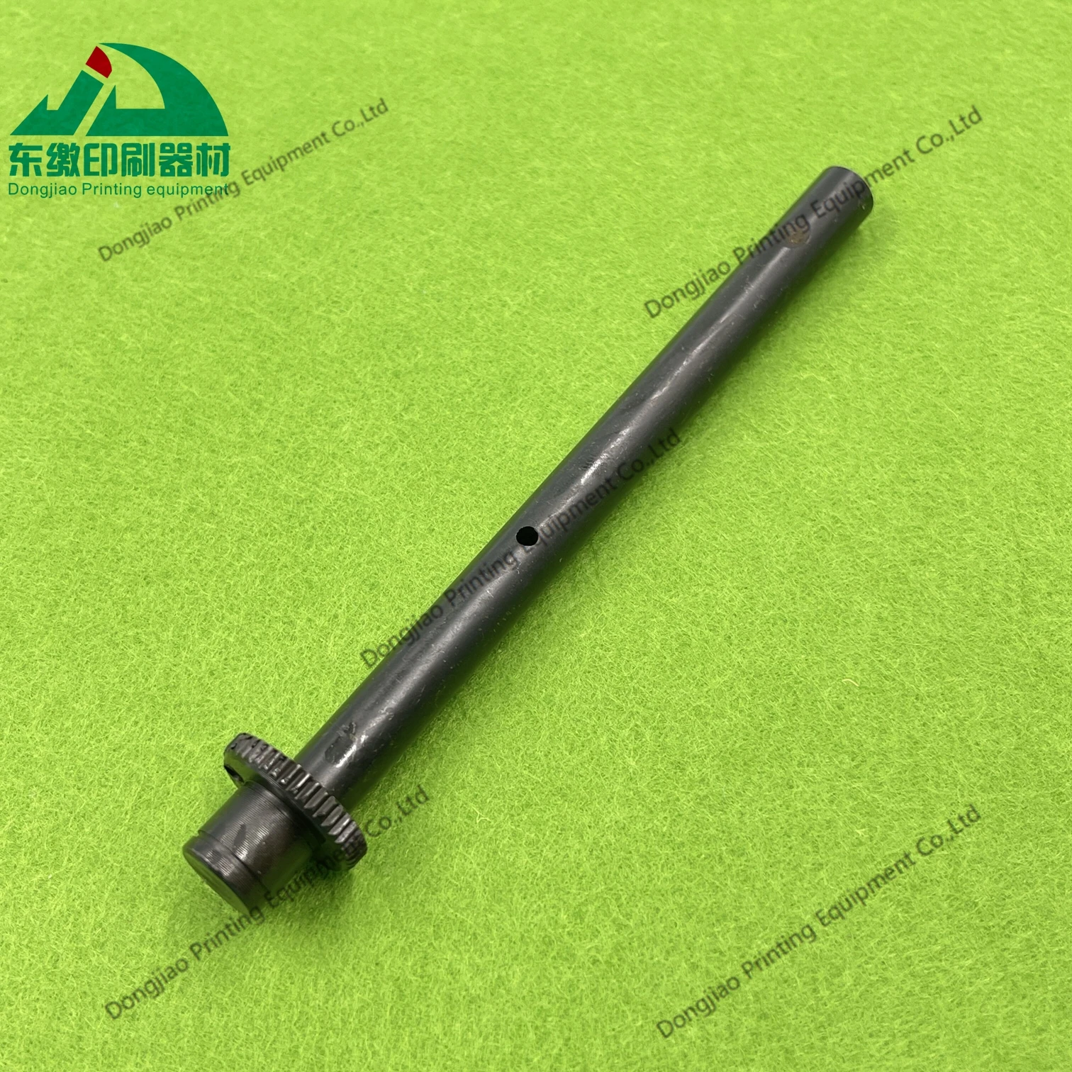 Wysokiej jakości mimośrodowy śruba 66.028.016 do Heidelberg SM74 CD74 SM102 Offsetowe maszyny drukarskie Części zamienne Wałek regulacyjny