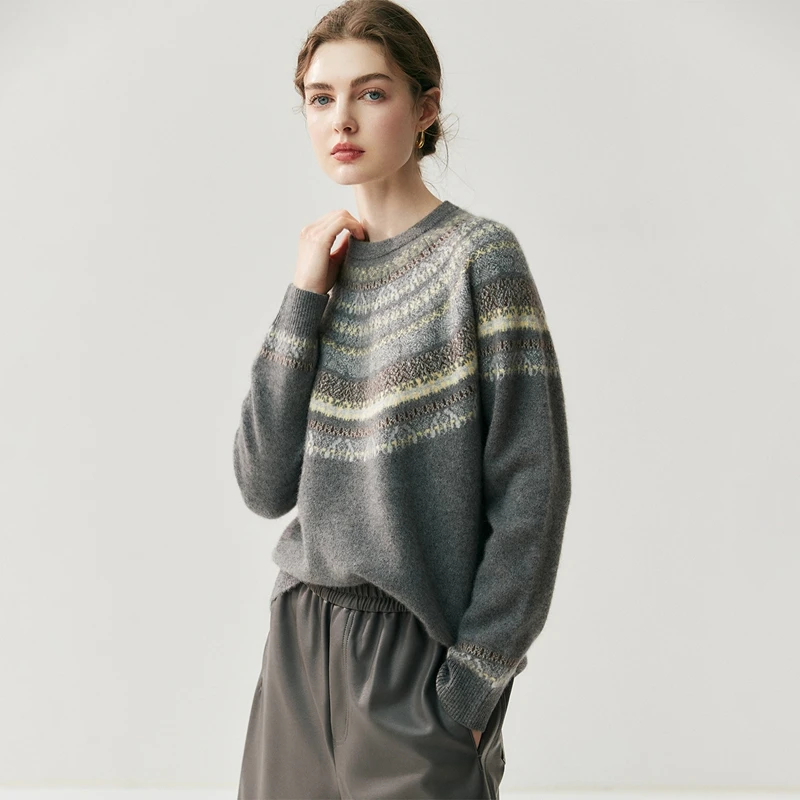 

High-end Women's 100% Cashmere O-neck Pullover Top Autumn Winter With Floral Design Gentle Temperament Soft Cashmere Knitted Top