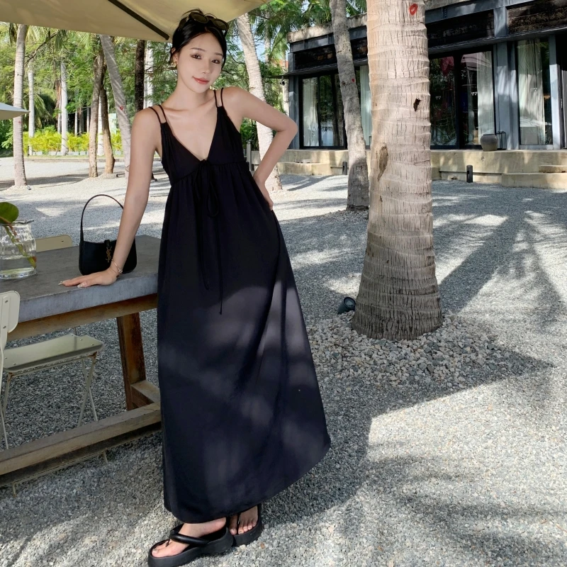 

V-neck Halter Sling Summer New Dress