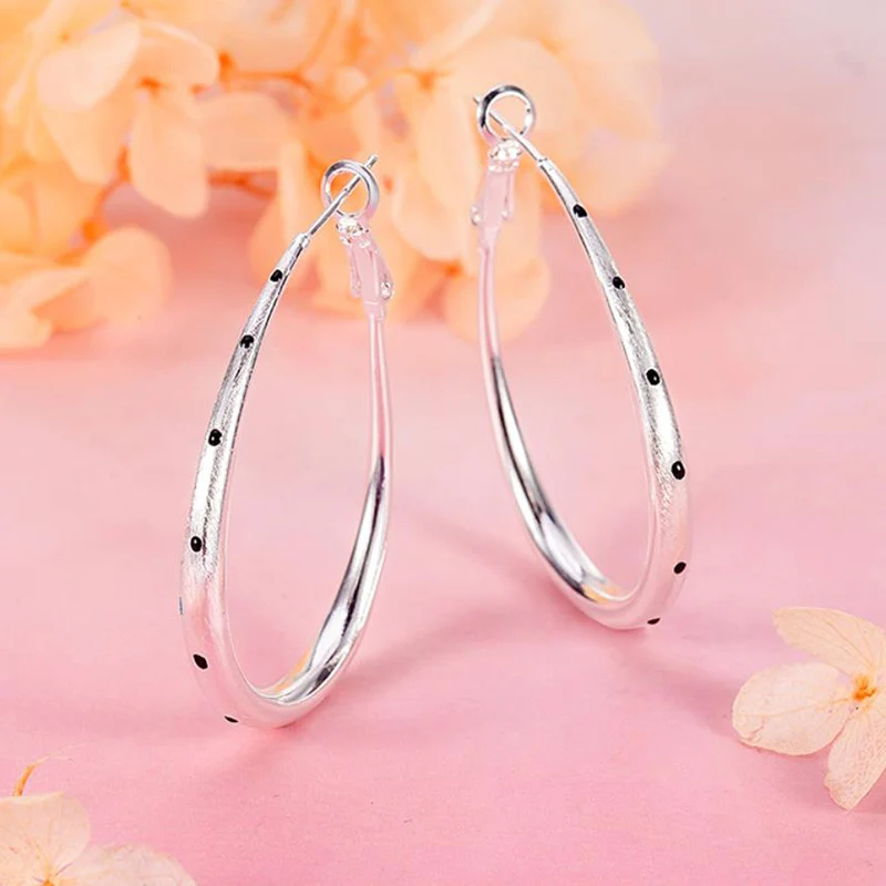 Korean Minimalist Polka Dot Earring Premium and Elegant Droplet-shaped Ear Jewelry Fashion New Hoop Earrings KOFSAC