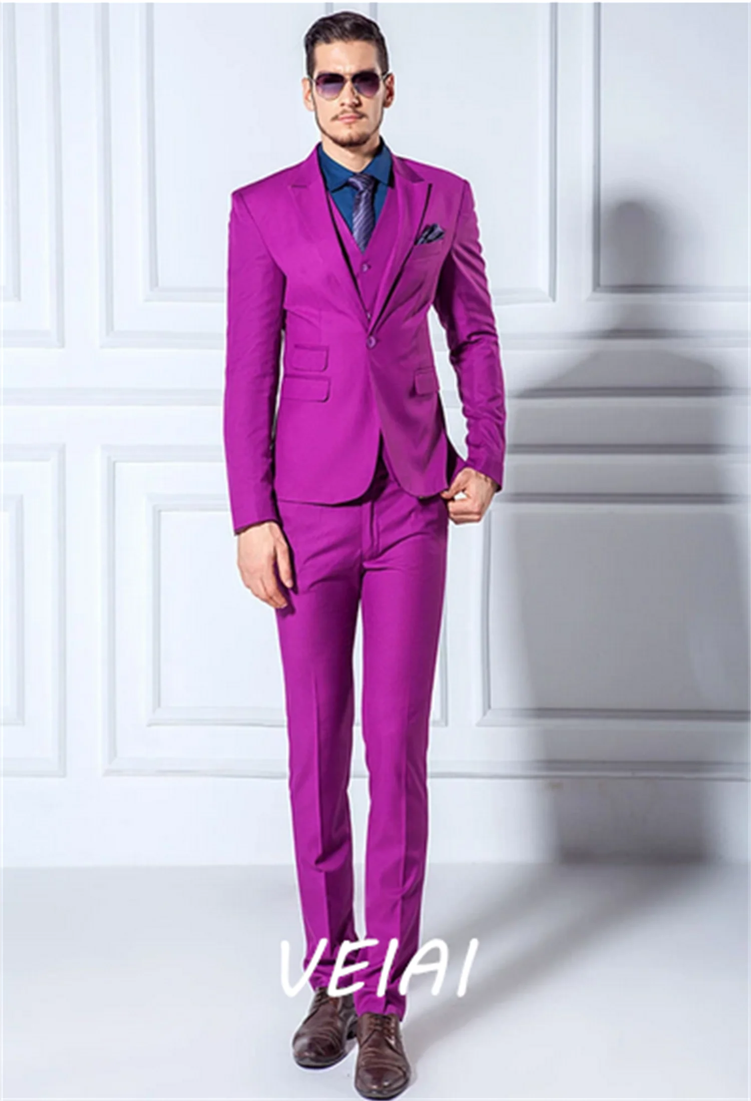 

CustomizedNew Arrival Men Suits Slim Blazers Tuxedo (Jackets+Pants+Vest) Groom Prom Purple Wedding Dress Suits Stylish Wedding S